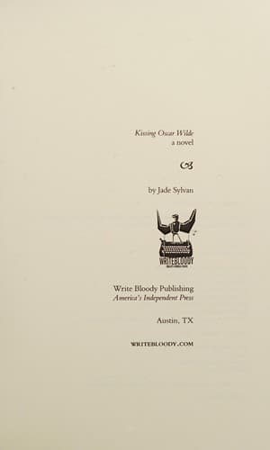Cover of Kissing Oscar Wilde